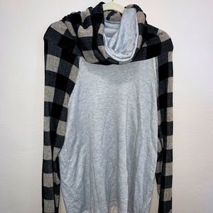 Boutique turtleneck Sweater